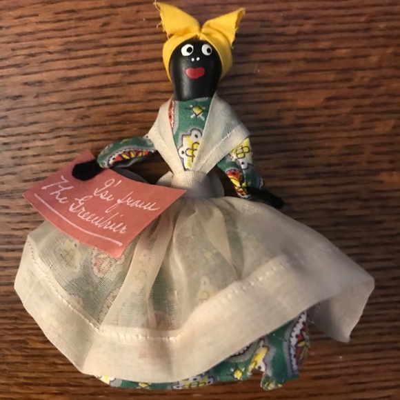 Mr. Fosters Remembrance shop dinner bell - Picture 2 of 3